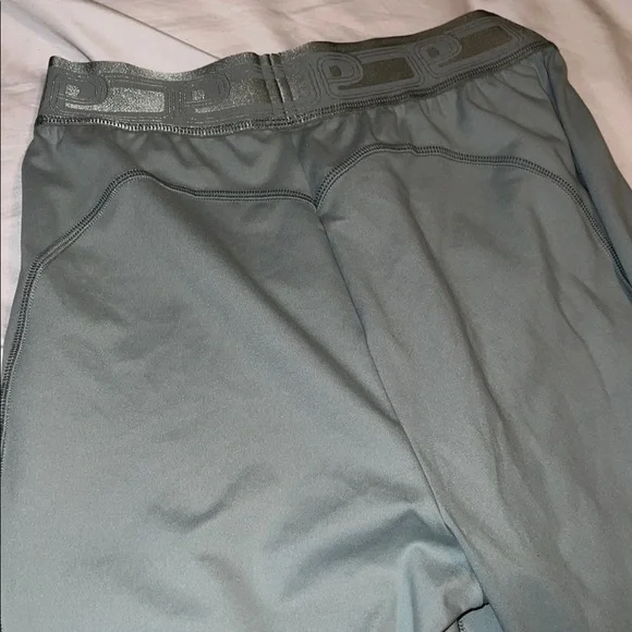 Active PINK leggings - Picture 3 of 4